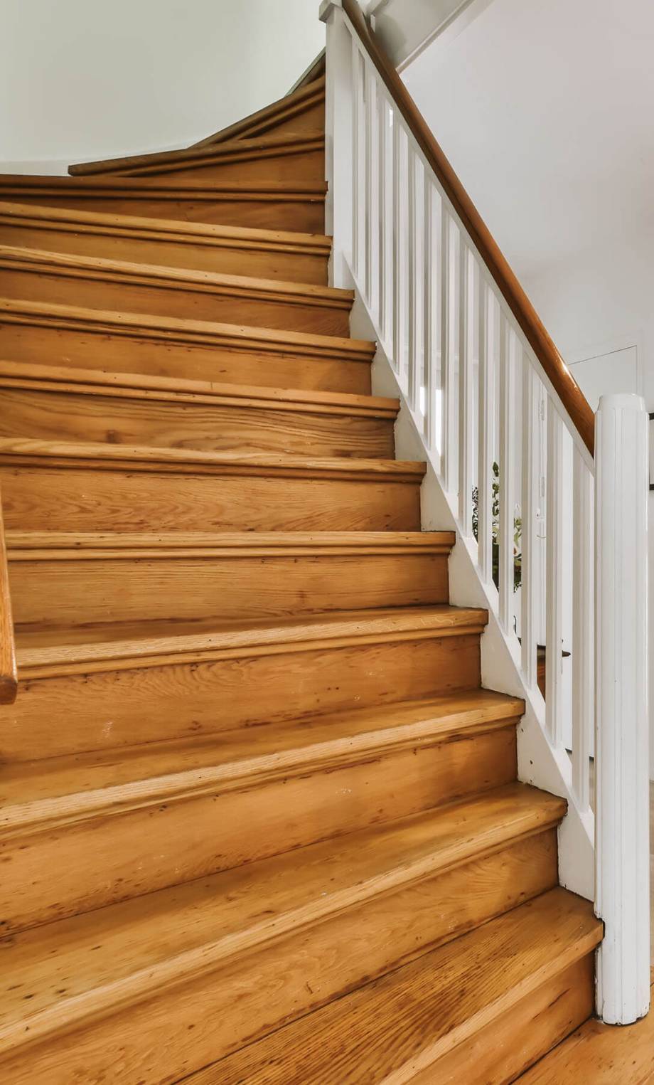 stair treads, oak stair treads, laminate stair treads, red oak stair treads, installing stair treads, maple stair treads